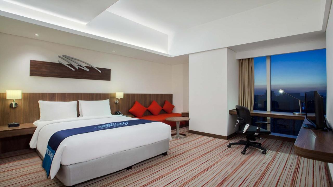 Holiday Inn Express Jakarta Pluit Citygate, An Ihg Hotel Ngoại thất bức ảnh