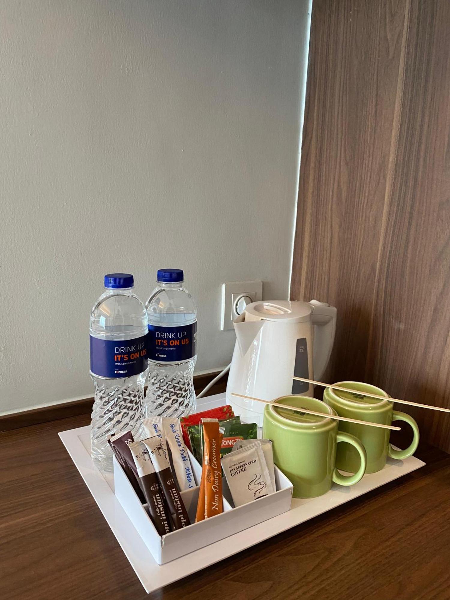 Holiday Inn Express Jakarta Pluit Citygate By Ihg Ngoại thất bức ảnh